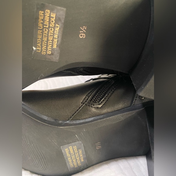 NEW COACH**send offer**AND FOUR BOOTS - Picture 6 of 13